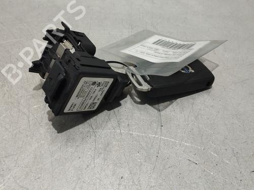 Ignition barrel VOLVO V40 Hatchback (525) D4 28227917