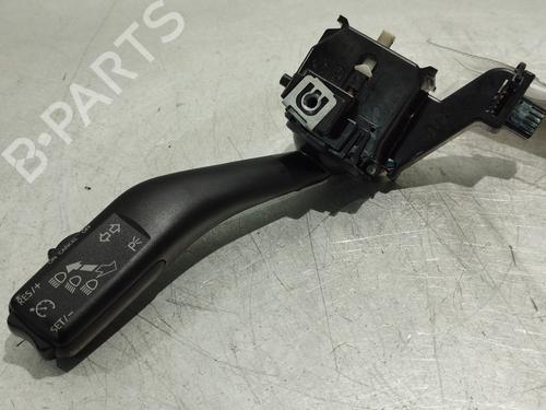 Used Switch SEAT LEON (1P1) 1.6 TDI (105 hp) 23196727