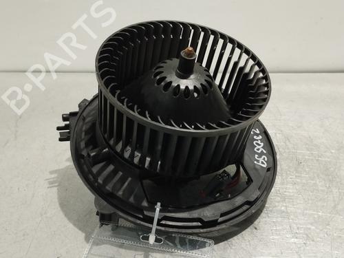 Used Heater blower motor VW GOLF VII (5G1, BQ1, BE1, BE2) 1.6 TDI (105 hp) 24173697