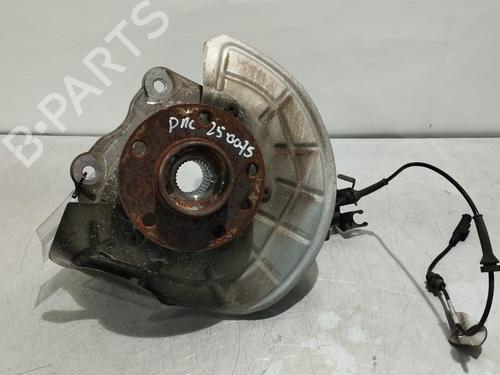 Used Right rear steering knuckle Right rear steering knuckle ALFA ROMEO STELVIO (949_) 2.2 D (949.AXD1A) (150 hp) 26235984 26235984