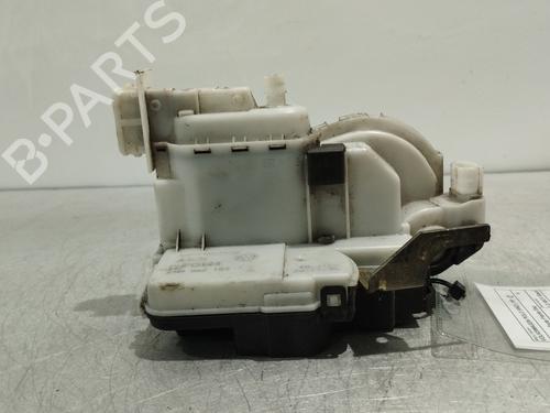 Venstre fortil lås VW POLO (6N2) 1.0 (50 hp) 26191486