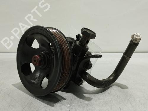 Used Steering pump HYUNDAI TRAJET (FO) 2.0 CRDi (113 hp) 27153704