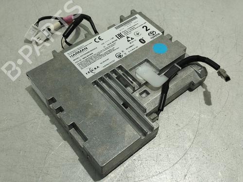 Andre TOYOTA AURIS Estate (_E18_) 1.8 Hybrid (ZWE186_, ZWE186R, ZWE186H) (136 hp) 27199846