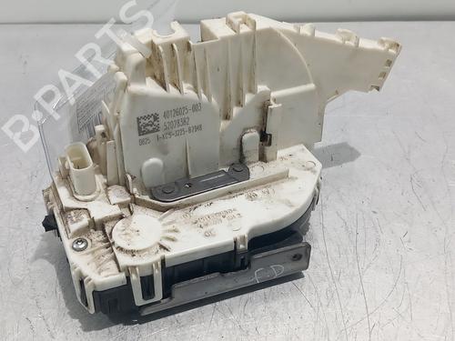 Front right lock FIAT 500X (334_) 1.6 D Multijet (334AXA1B, 334AXA11) 52028382