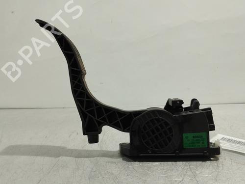 Pedal VW POLO IV (9N_, 9A_) 1.2 12V (69 hp) 27566870