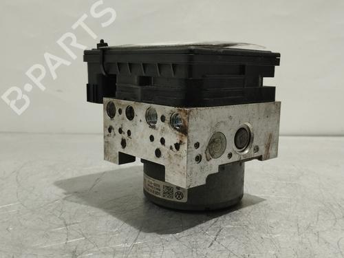 ABS Bremseaggregat VW GOLF VII (5G1, BQ1, BE1, BE2) 1.6 TDI (105 hp) 28047877