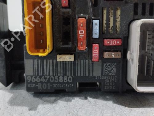 Fuse box CITROËN C4 Picasso I MPV (UD_) 1.6 HDi | BP28321680E1