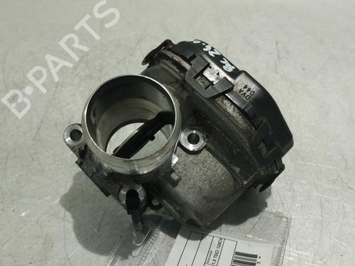 Grenrør Innsug FORD FOCUS III 1.5 TDCi (120 hp) 28356708