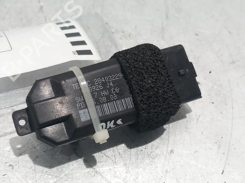 Used Electronic module RENAULT MEGANE II Saloon (LM0/1_) 1.5 dCi (LM1E) (106 hp) 28567197