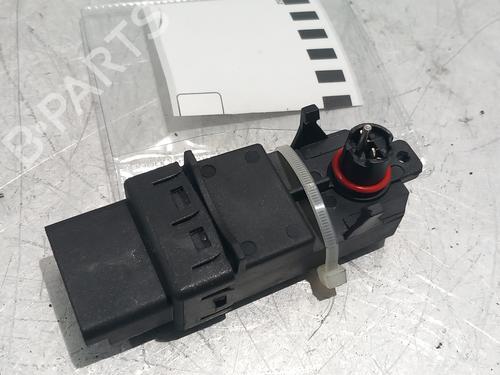 Used Electronic module RENAULT MEGANE II Saloon (LM0/1_) 1.5 dCi (LM1E) (106 hp) 28567198