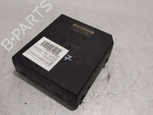 Used Fuse box RENAULT MEGANE III Coupe (DZ0/1_) 1.5 dCi (DZ0A) (86 hp) 28589468