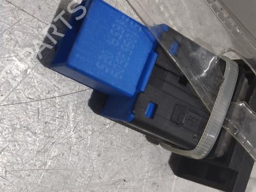 Switch VW GOLF SPORTSVAN VII (AM1, AN1) 1.4 TSI | BP28731458I30