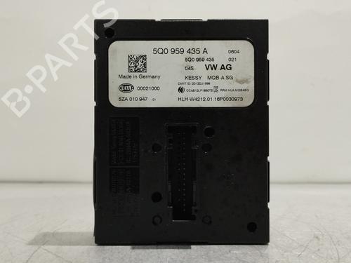 Used Other VW GOLF VII (5G1, BQ1, BE1, BE2) 1.6 TDI (110 hp) 28839922