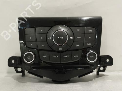 Used Display monitor CHEVROLET CRUZE Hatchback (J305) 1.6 (124 hp) 29164924