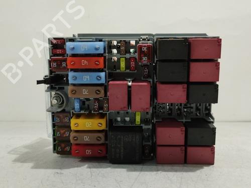 Zekeringkast FIAT 500X (334_) 1.3 D Multijet (334AXH1A) (95 hp) 29334802