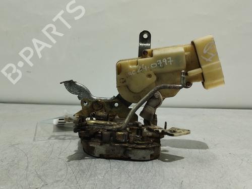 Used Front right lock TOYOTA YARIS (_P1_) 1.0 (SCP10_, SCP10R) (65 hp) 29384774