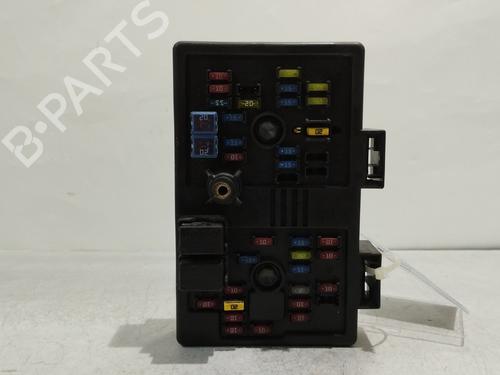 Used Fuse box CHEVROLET CAPTIVA (C100, C140) 2.0 D 4WD (150 hp) 29398399