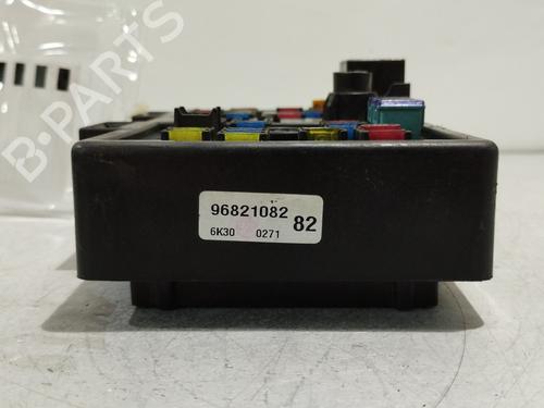 Fuse box CHEVROLET CAPTIVA (C100, C140) 2.0 D 4WD | BP29398399E1
