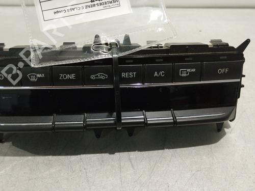 AC-Styringsenhed/Manøvreenhed MERCEDES-BENZ E-CLASS Coupe (C207) E 350 CDI (207.322) (231 hp) 29453680