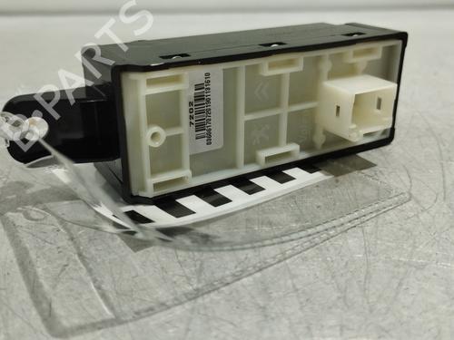 Display monitor PEUGEOT 208 I (CA_, CC_) 1.2 PureTech 82 | BP29457719C48