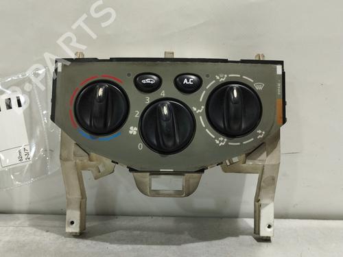 AC-Styringsenhed/Manøvreenhed OPEL VIVARO A Bus (X83) 1.9 DTI (F7, J7, A07) (101 hp) 29465687