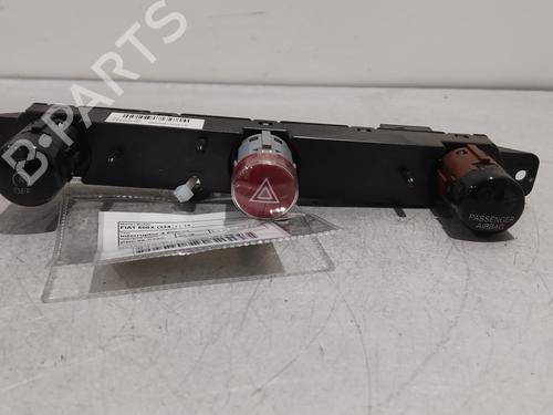 Used Switch FIAT 500X (334_) 1.6 D Multijet (334AXA1B, 334AXA11) (120 hp) 30326303