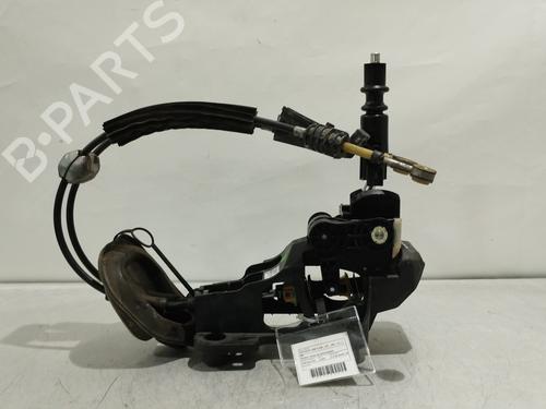 Used Gear lever PEUGEOT 208 II (UB_, UP_, UW_, UJ_) 1.5 BlueHDI 100 (102 hp) 31254895