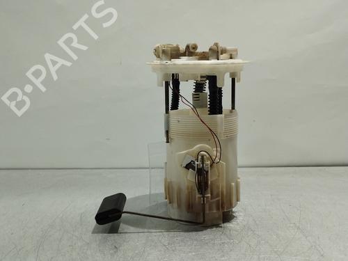 Used Fuel pump OPEL VIVARO A Bus (X83) 1.9 DI (F7, J7, A07) (80 hp) 31254923