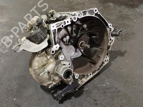 Używane Skrzynia biegów CITROËN C4 CACTUS 1.2 THP 110 (110 hp) 28810866