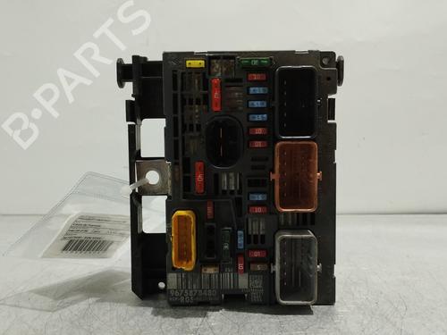 Boîte à Fusibles PEUGEOT PARTNER Box Body/MPV 1.6 HDi (90 hp) 30001369
