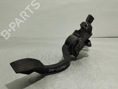 Used Pedal FIAT DOBLO Bus (263_) 1.3 D Multijet (263AXC1A) (90 hp) 30044433