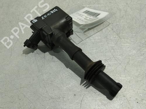 Used Ignition distributor CITROËN C4 CACTUS 1.2 THP 110 (110 hp) 30099266
