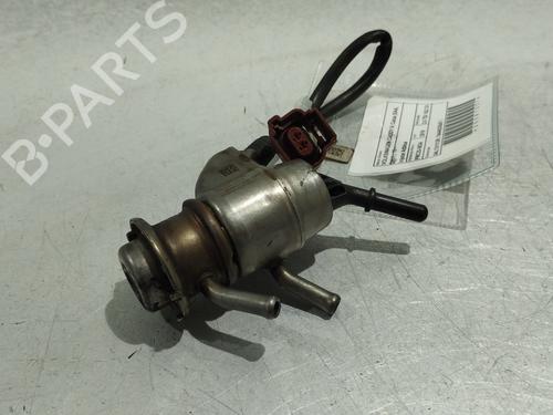 Used Injector VW CADDY IV Box Body/MPV (SAA, SAH) 2.0 TDI (102 hp) 30109721