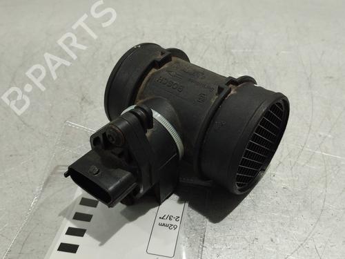 Débitmètre de masse D'Air OPEL CORSA C (X01) 1.2 (F08, F68) (75 hp) 30194498