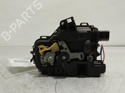 Rear left lock VW GOLF IV (1J1) 1.4 16V | BP30287136C100