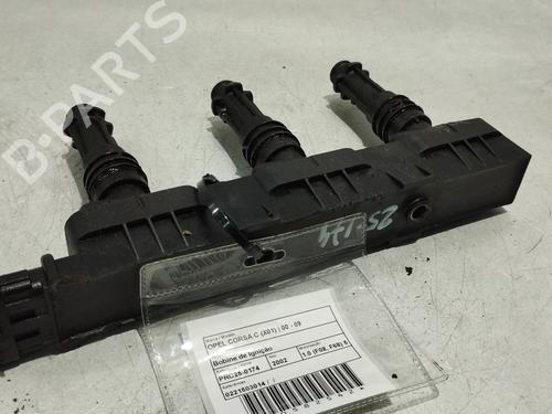 Distribuidor OPEL CORSA C (X01) 1.0 (F08, F68) (58 hp) 30647956