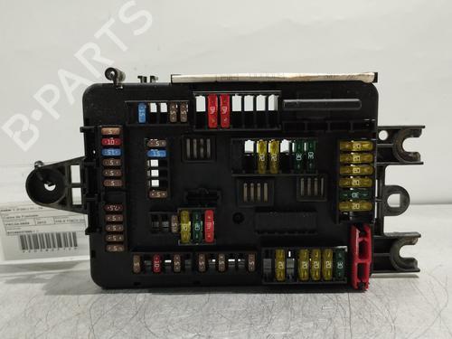 Used Fuse box BMW 1 (F20) 116 d (116 hp) 30318145