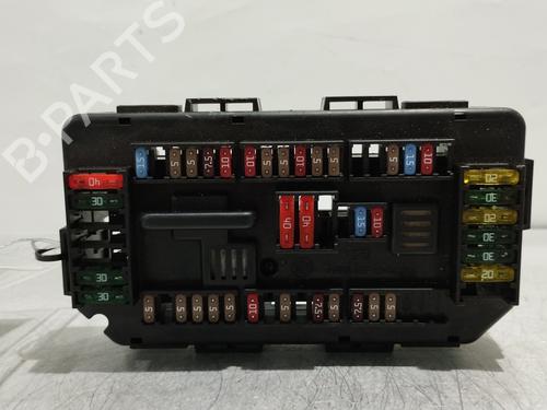 Used Fuse box BMW 1 (F20) 116 d (116 hp) 30318146