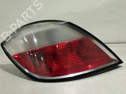 left-taillight-opel-astra-h-a04-2004-2005-2006-2007-2008-2009-2010-2011-2012-2013-2014-25905164 main image