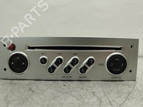 Used Radio RENAULT MODUS / GRAND MODUS (F/JP0_) 1.5 dCi (FP0F, JP0F) (86 hp) 30359368