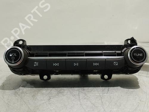 Used Radio FORD FIESTA VII (HJ, HF) 1.1 Ti-VCT (86 hp) 30480760