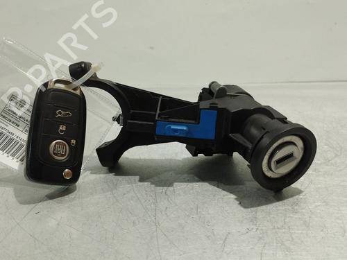 Ratlås/Tændingslås FIAT TIPO Hatchback (356_, 357_) 1.3 D (356HXH1A) (95 hp) 30490754