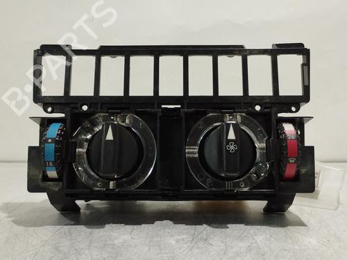 Used Climate control MERCEDES-BENZ 124 Convertible (A124) 300 CE-24 (124.061) (220 hp) 30565199
