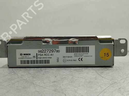 Sistema audio PEUGEOT 208 I (CA_, CC_) 1.2 PureTech 82 (82 hp) 30613023