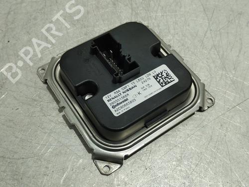 Feu diurne droit RENAULT CLIO V (B7_) [2019-2025]  30645351