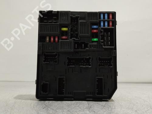 Used Fuse box NISSAN QASHQAI II (J11, J11_) 1.3 DIG-T (140 hp) 30746797