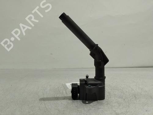 Used Ignition distributor NISSAN QASHQAI II (J11, J11_) 1.3 DIG-T (140 hp) 30746793