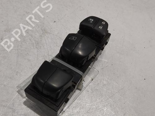 Used Left front window switch NISSAN QASHQAI II (J11, J11_) 1.5 dCi (110 hp) 30749902