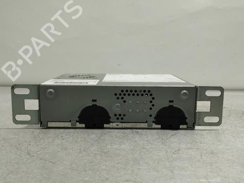 Bilradio RENAULT MEGANE IV Hatchback (B9A/M/N_) 1.3 TCe 140 (B9NB) (140 hp) 30803867