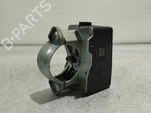 Used Electronic module RENAULT MEGANE IV Hatchback (B9A/M/N_) 1.3 TCe 140 (B9NB) (140 hp) 31255052